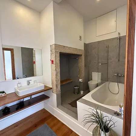 Gasthuis Bairro Alto Chiado *